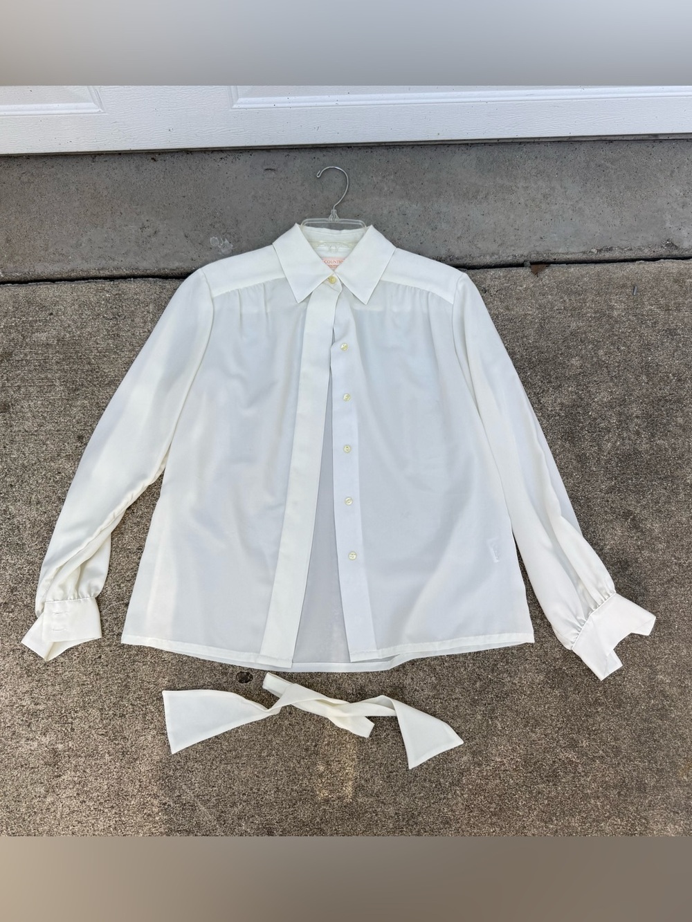 VTG White Country Sophisticates by Pendleton Bow Tie Neck Top Blouse Sz 8